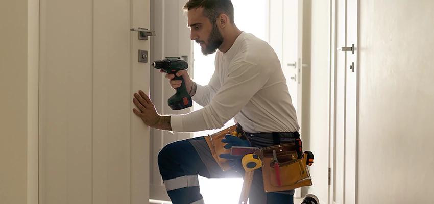 Mailbox Lock Installation Expert in Solana Beach, California