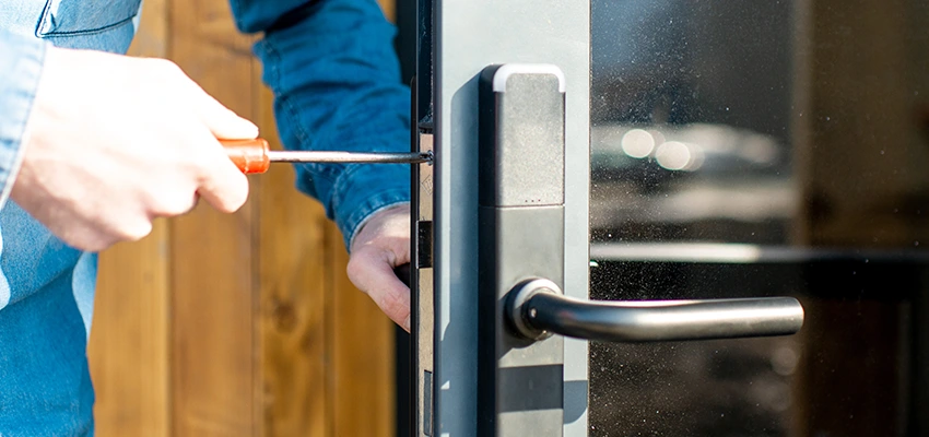 Aluminium Door Lock Replacement in Solana Beach, California