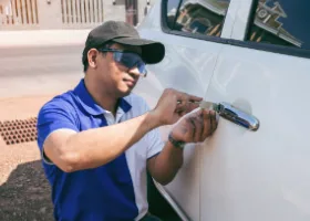 Car Locksmith in Solana Beach, CA